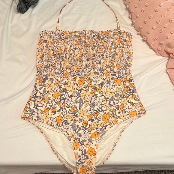 Cupshe Other - NEW Cupshe Floral One-Piece Swimsuit